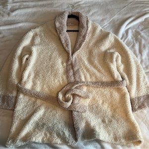 Barefoot Dreams Cozy Chic Two Tone Short Robe Size 2